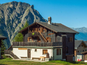 Отель Gruppenhaus im Walliser Alpstyle  Россвальд